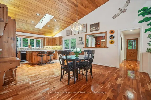 Additional image 15 of 5590 STEELES Ave