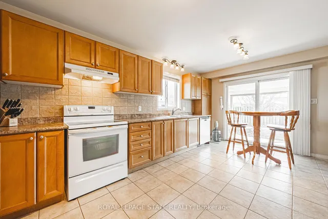 Additional image 16 of 148 Meadow Wood Cres