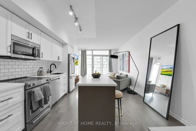 Additional image 7 of 105 THE QUEENSWAY Unit 1414