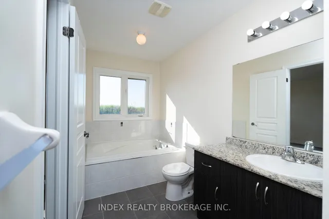 Additional image 36 of 32 Lackington St