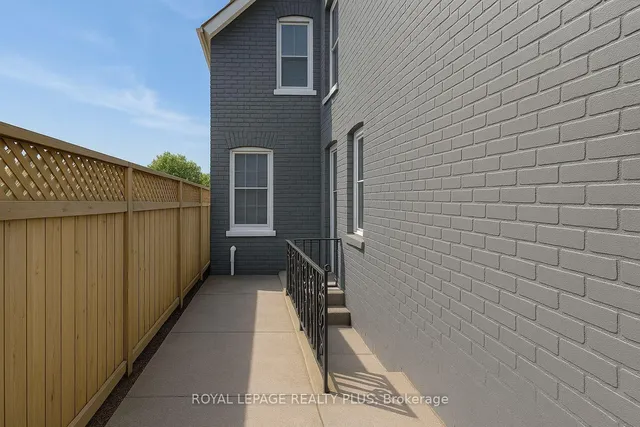 Additional image 37 of 247 Robert St