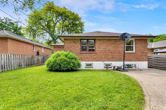 Additional image 25 of 64 Mooreshead Dr