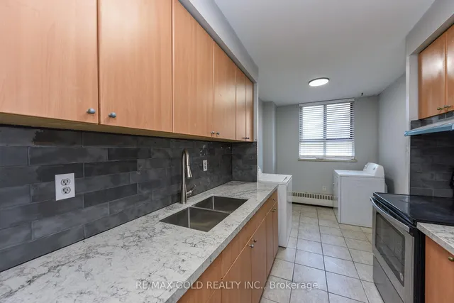 Additional image 26 of 1615 Bloor St Unit 210