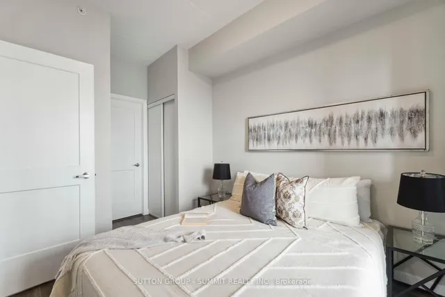 Additional image 28 of 15 Queen St Unit 1709