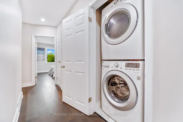 Additional image 27 of 19 Stephenfrank Rd