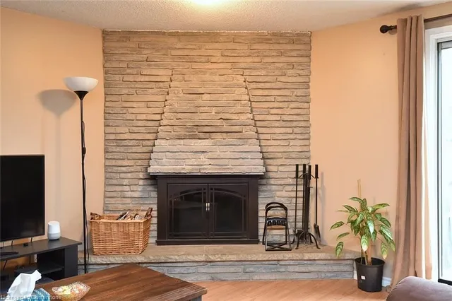 Additional image 21 of 227 East 8th St