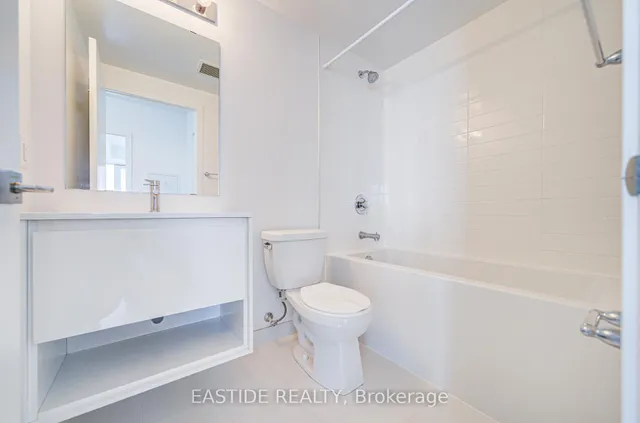 Additional image 17 of 159 Wellesley St Unit 3301