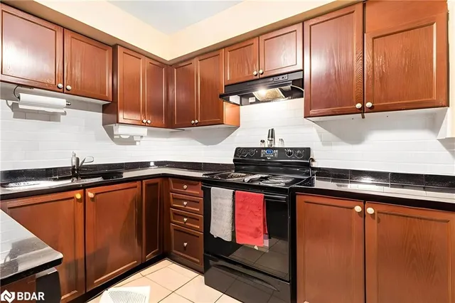 Additional image 21 of 454 Beach Blvd Unit 20