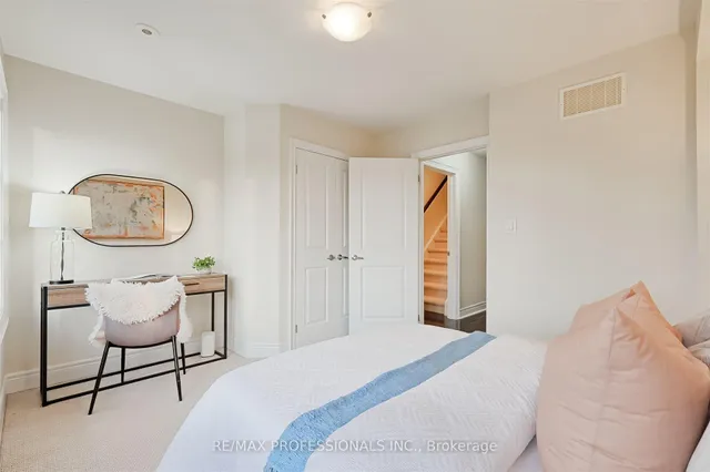 Additional image 25 of 825A Oxford St