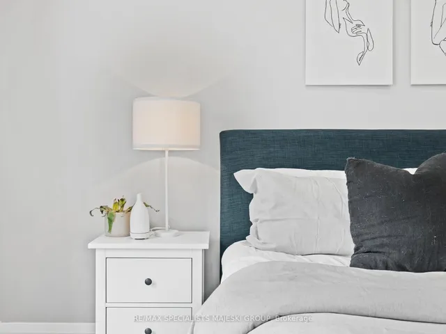 Additional image 17 of 211 Alderbrae Ave