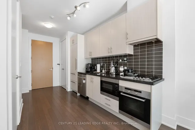 Additional image 11 of 39 Queens Quay Unit 828