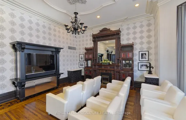 Additional image 28 of 28 Linden St Unit 1003
