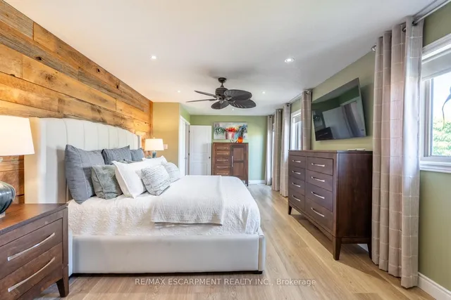 Additional image 17 of 2338 Norland Dr