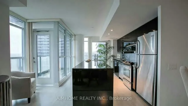 Additional image 9 of 19 Singer Crt Unit 921