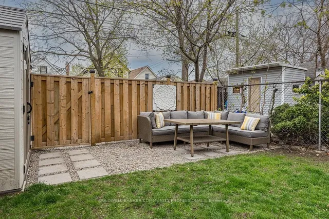 Additional image 48 of 208 Balmoral Ave