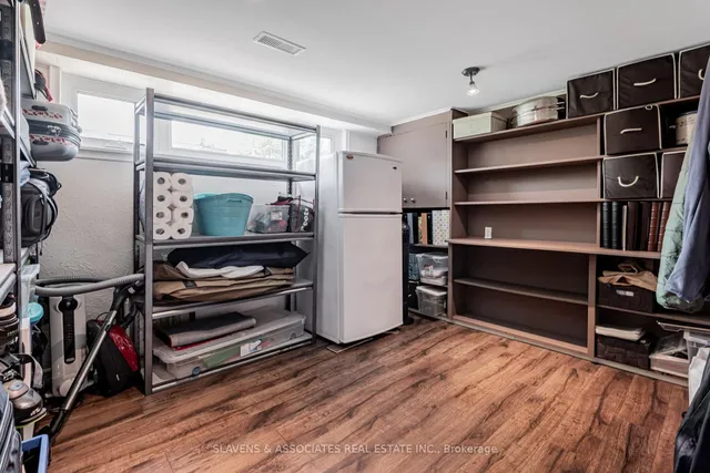 Additional image 29 of 18 Tetbury Cres