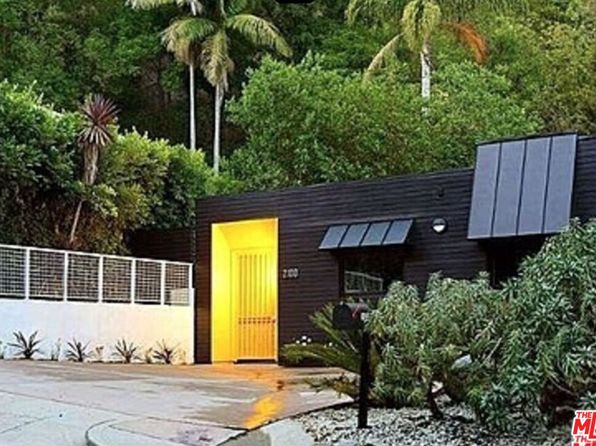 2100 Roscomare Rd, Los Angeles, CA 90077