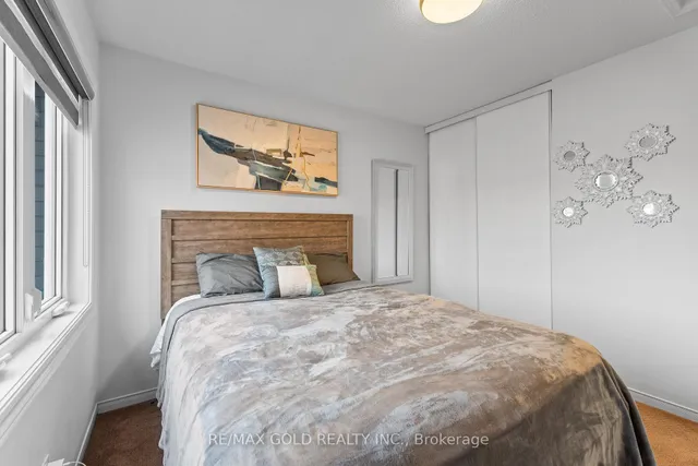 Additional image 19 of 14 Twisted Oak St