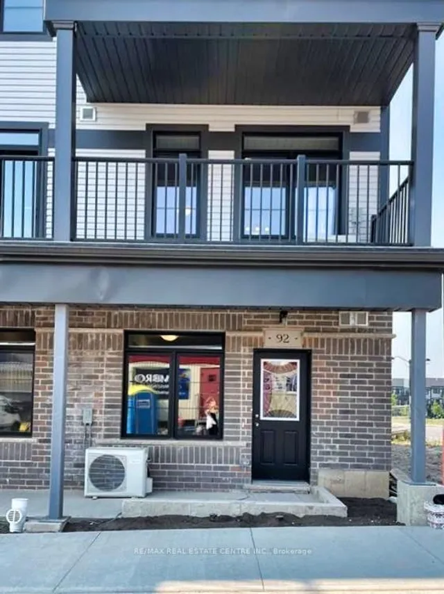 Additional image 24 of 92 OAT Lane