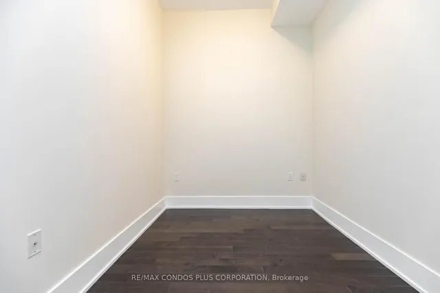 Additional image 10 of 39 Queens Quay Unit 533