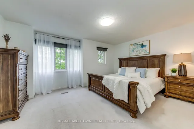 Additional image 30 of 5090 Fairview St Unit 58