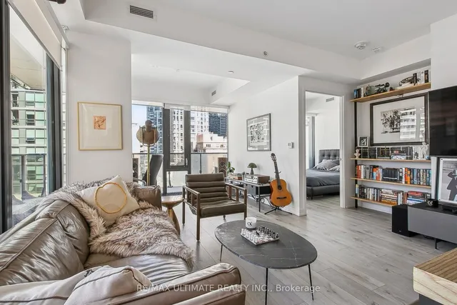 Additional image 24 of 161 Roehampton Ave Unit 601