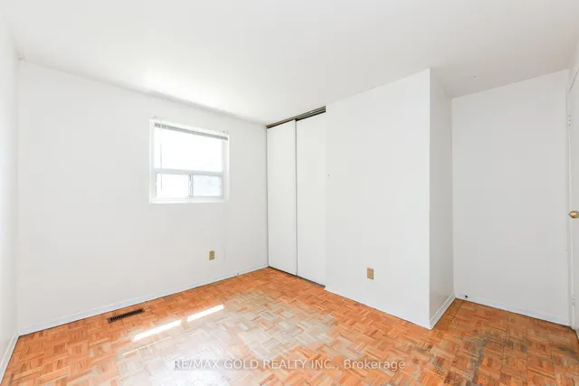 Additional image 23 of 29 Glenmore Cres