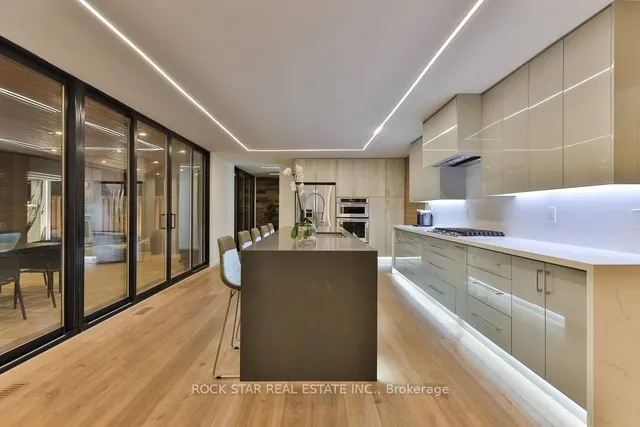 Additional image 11 of 370 Goodram Dr