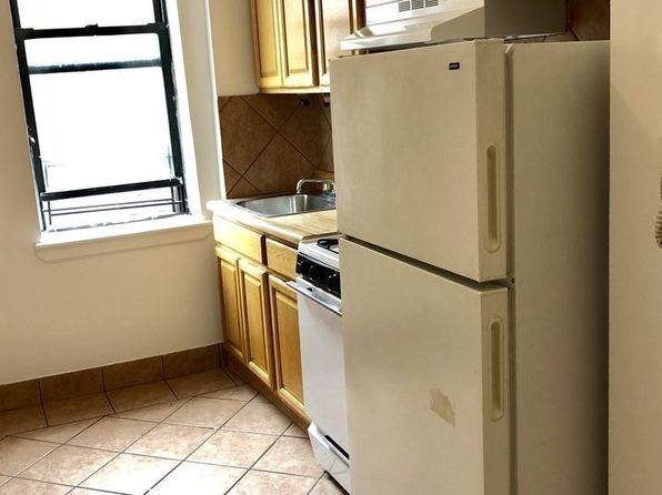 2721 Heath Ave APT 4C, Bronx, NY 10463