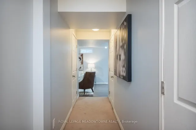 Additional image 31 of 881 Brassard Circ