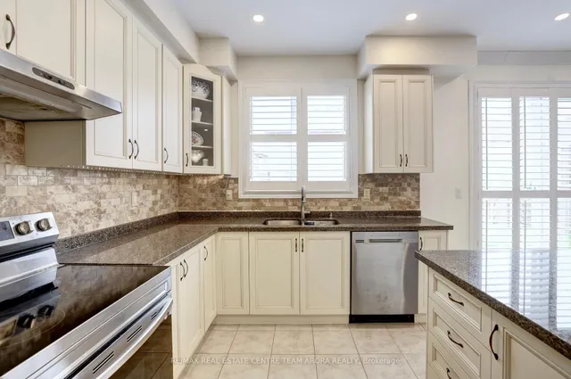 Additional image 20 of 33 Alamosa Crt