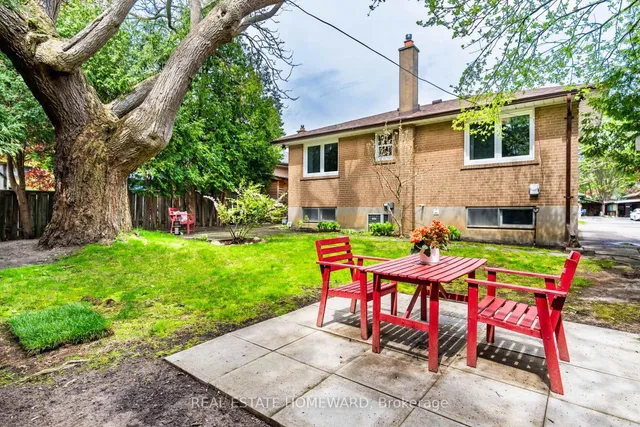 Additional image 4 of 20 Woodgarden Cres