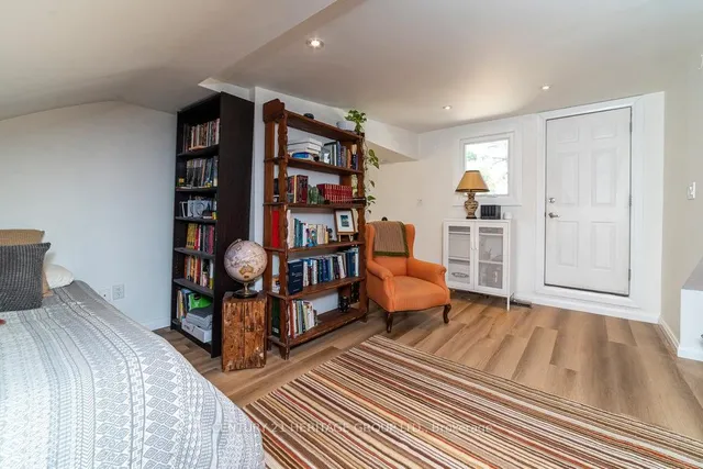 Additional image 11 of 201 Jackson St