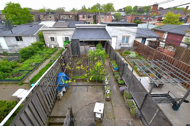 Additional image 16 of 4 Chandos Ave