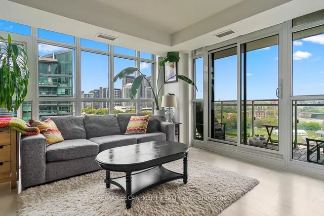 Additional image 9 of 35 Bastion St Unit 1817