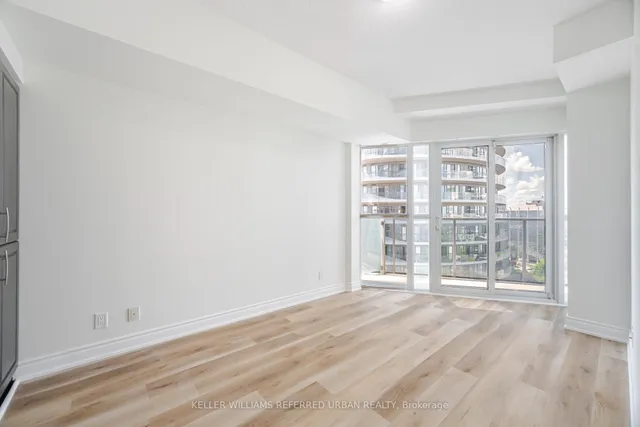 Additional image 12 of 60 Absolute Ave Unit 2006