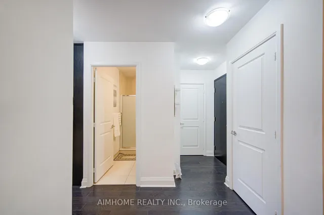 Additional image 12 of 1080 Bay St Unit 4704