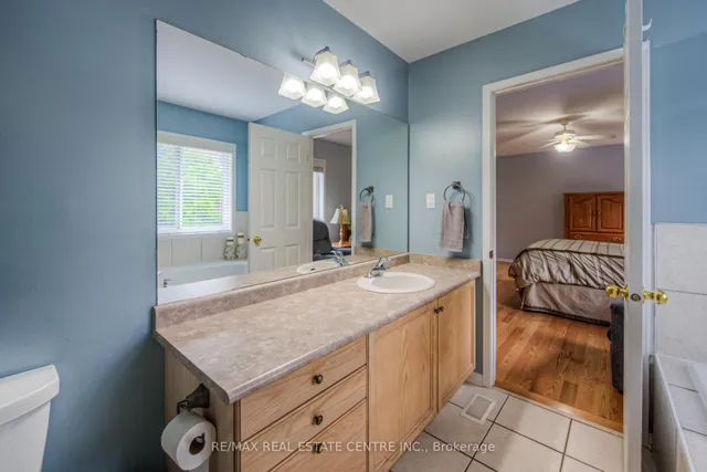 Additional image 17 of 11 Anderson Crt