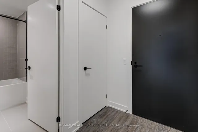 Additional image 11 of 117 Broadway Ave Unit 305