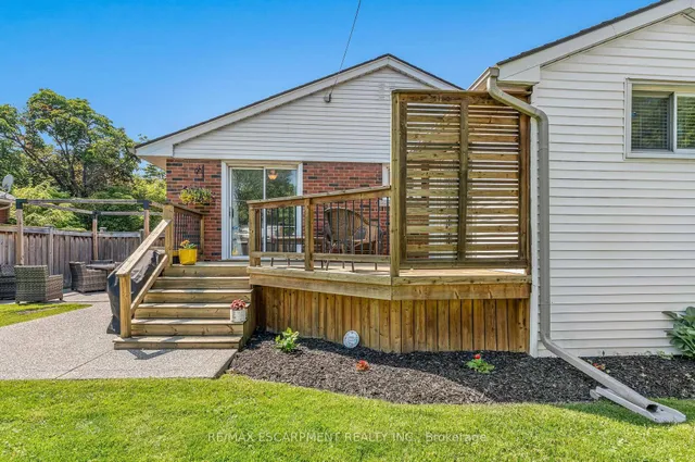 Additional image 40 of 63 West 25th St