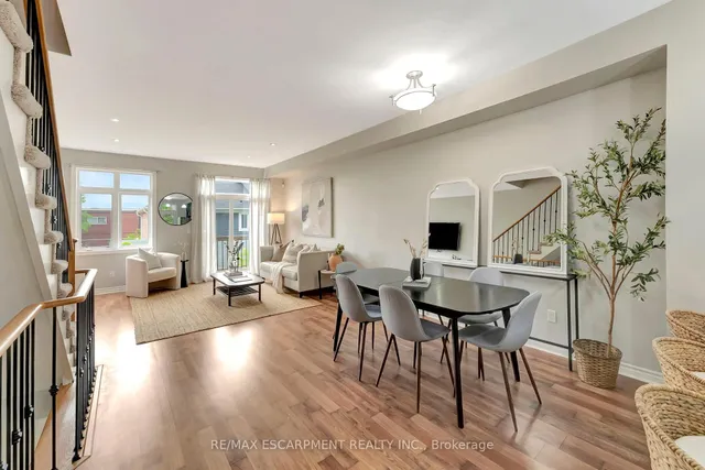 Additional image 9 of 993 REIMER Common