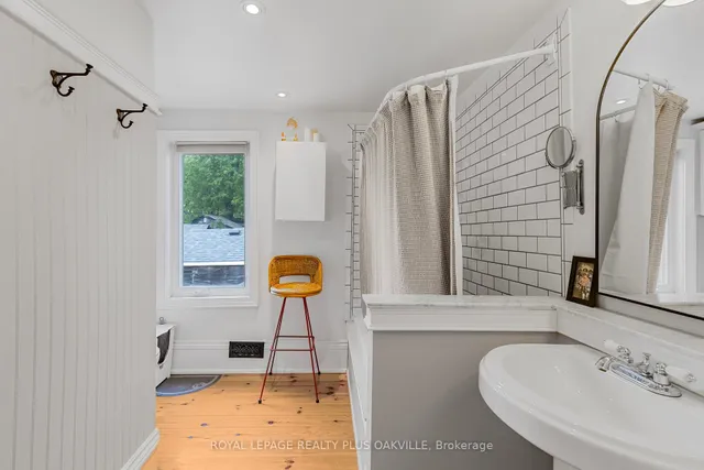 Additional image 23 of 73 Pearl St