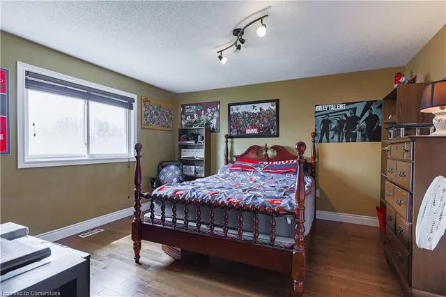 Additional image 38 of 397 Devonshire Terr