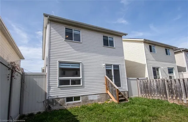 Additional image 7 of 23 Dahlia St