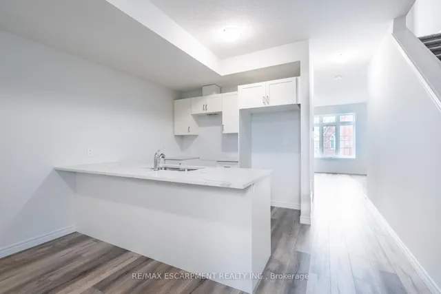 Additional image 5 of 2620 BINBROOK Rd Unit 206