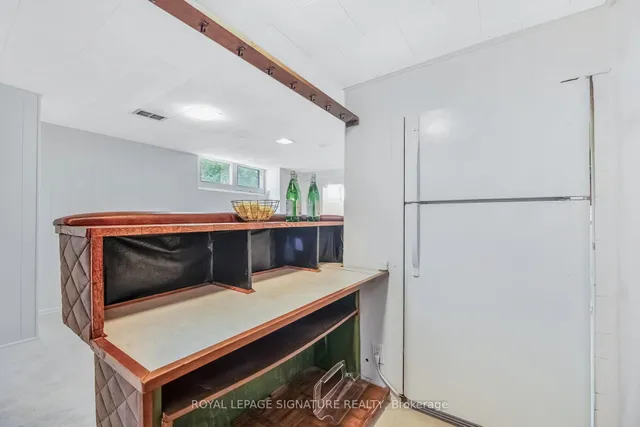 Additional image 28 of 6 Lynn Gate Cres