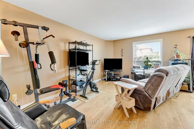 Additional image 9 of 88 Foxborough Dr