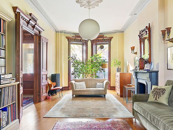 149 Saint Marks Ave, Brooklyn, NY 11238