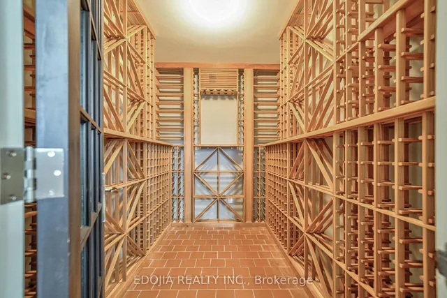 Additional image 44 of 141 Highland Cres