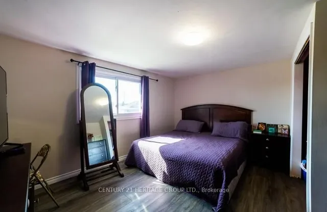 Additional image 17 of 10 Esquire Pl